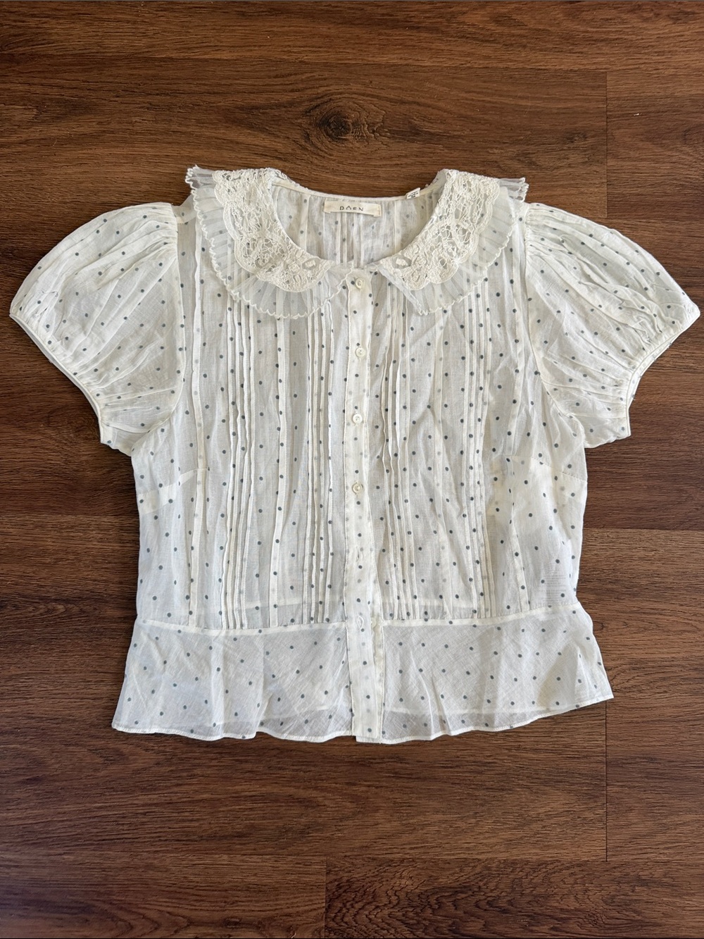 Doen Oleta Polka Dot Lace Collar Top - Picture 5 of 10